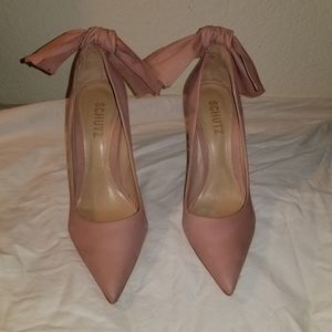 Women's Shutz blasiana pumps
